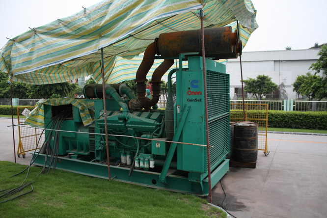 排湖风景区康明斯发电机租用：安全、高效、便捷！